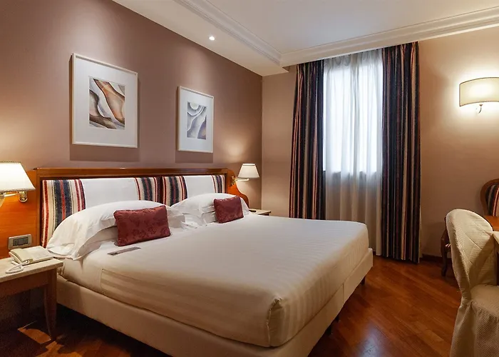 Hotel Laurus Al Duomo Florence