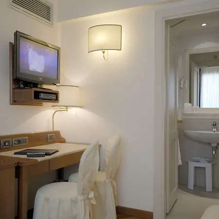 Laurus Al Duomo Florencia