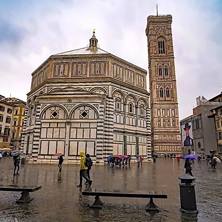 Hotel Laurus Al Duomo 4*