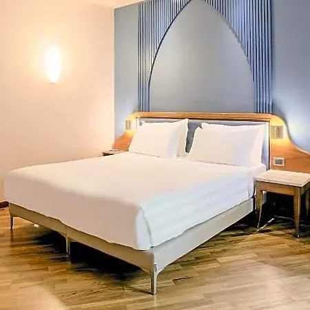 Laurus Al Duomo 4*
