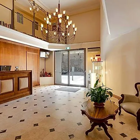 Laurus Al Duomo Hotel
