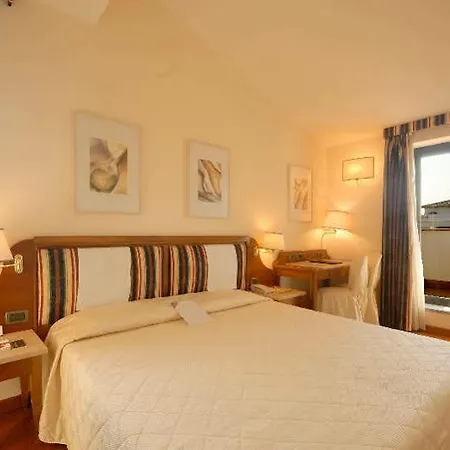 Laurus Al Duomo Hotell Florens
