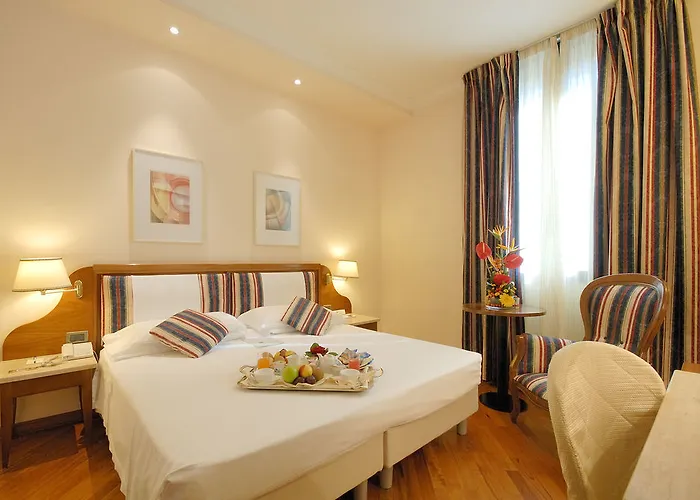 Hotel Laurus Al Duomo