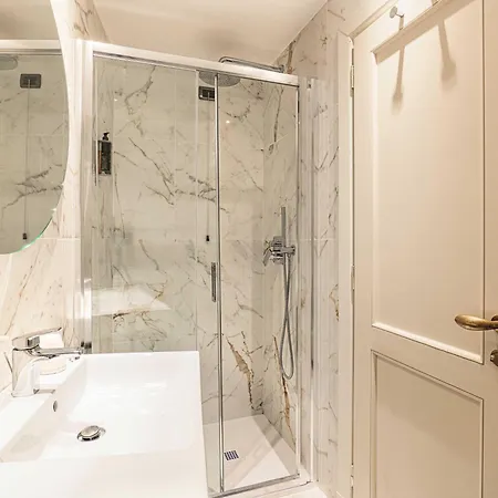 Laurus Al Duomo Hotell 4*