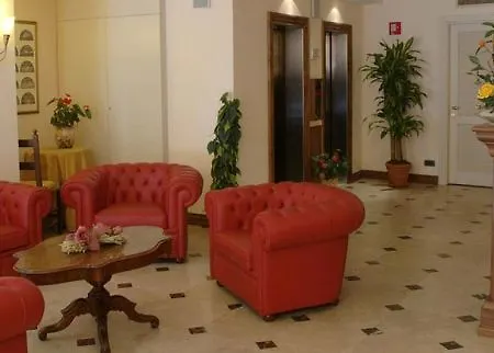 Laurus Al Duomo Hotell 4*